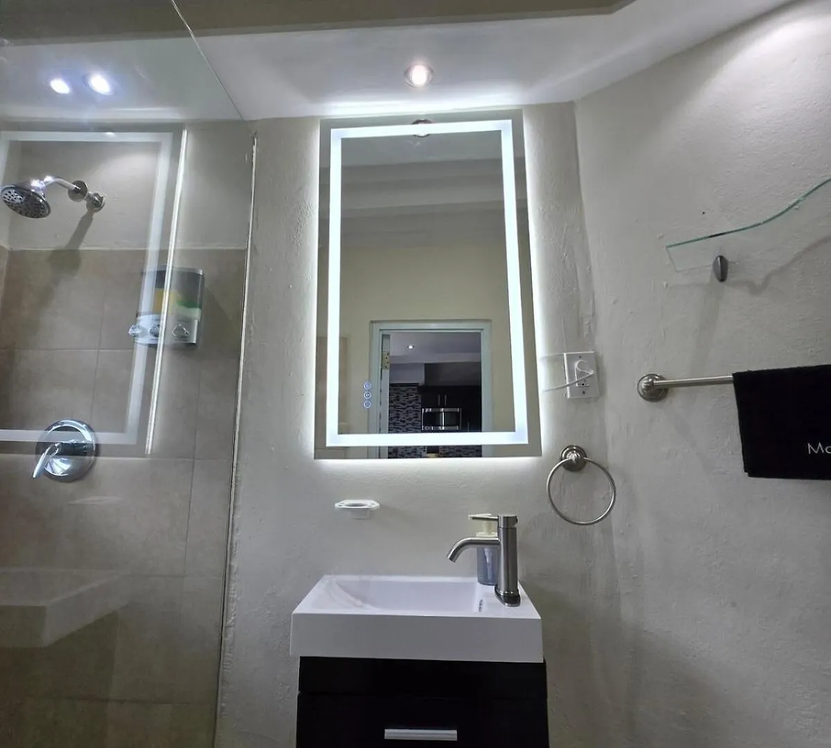 Playa Isla Verde - Beautiful 2 Bed - 2 Bath! San Juan