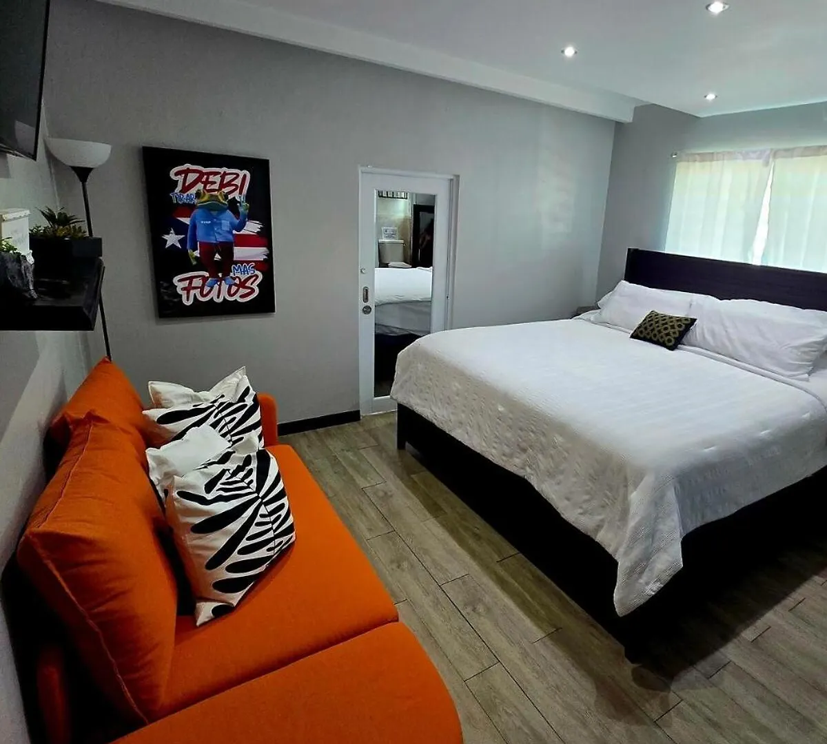 Playa Isla Verde - Beautiful 2 Bed - 2 Bath! San Juan Apartman
